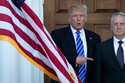 JAV siunčia vienareikšmę žinutė NATO narėms: teks didinti išlaidas, antraip amerikiečiai mažins savo įsipareigojimus Aljansui.