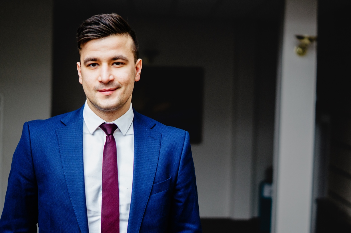 Galimą neigiamą europinio finansavimo sumažėjimo poveikį labiausiai akcentuoja didelės įmonės ir ypač įmonės, užsiimančios statybų veikla. Tačiau analitiko Povilo Stankevičiaus patikinimu, artimiausiu metu dėl ES paramos lėšų nėra ko nerimauti.