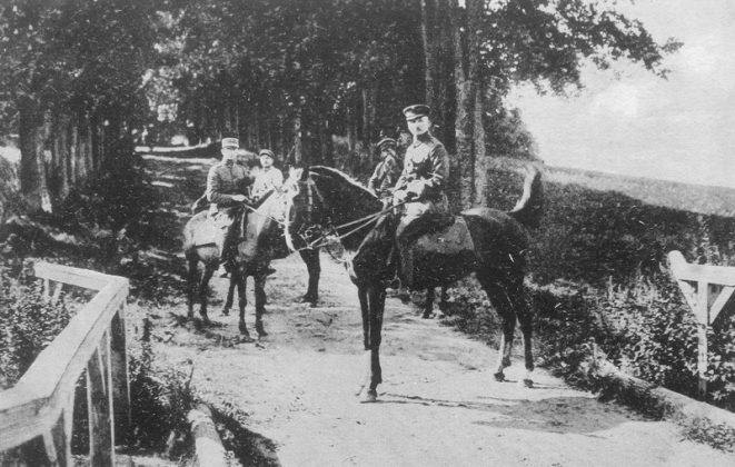 Vyriausias karo vadas generolas Silverstas Žukauskas pafrontėje (1920–1921 metai). PB ARCHYVO nuotr.