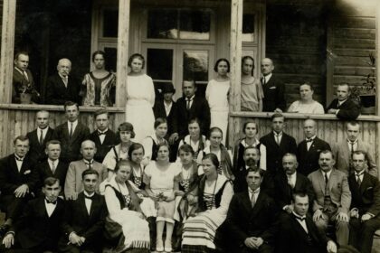 – patyrė ne tik sovietų kalėjimo baisumus, bet ir niekada nebegalėjo išvysti savo šeimos.