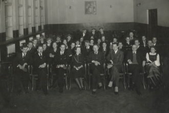 Vos pusmetį Panevėžyje veikęs pedagoginis institutas – dabartinės Vytauto Didžiojo universiteto Švietimo akademijos pirmtakas – mūsų mieste atsidūrė dėl politinių vėjų. Deja, netrukus vėl buvo iškeltas.