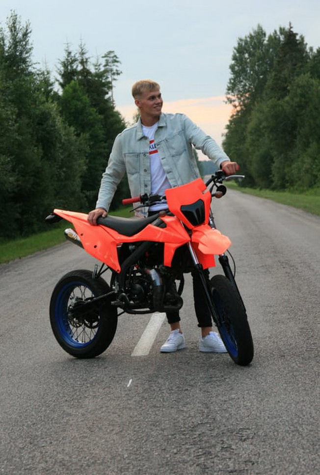 ASMENINIO ALBUMO nuotr.