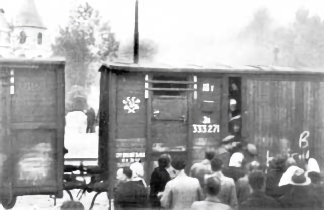 1949-ųjų kovo mėnesio deportacijos jau vyko visose trijose Baltijos šalyse tuo pačiu metu.