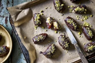 Ar mėgstate datules? Jeigu taip, greičiausiai skanaujate jas vienas. Ir tai puiku.