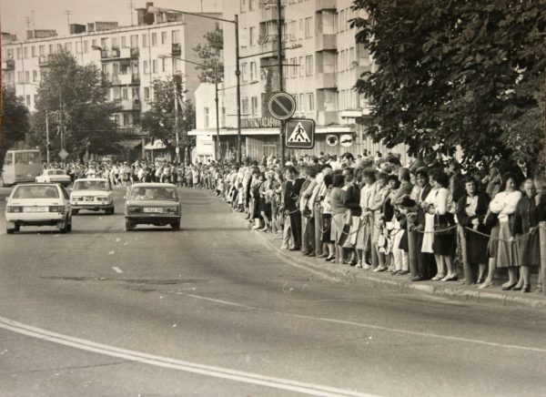 Panevėžys buvo vienas iš dviejų miestų, per kuriuos Lietuvoje driekėsi Baltijos kelias. Jono AMBRAŠKOS (Panevėžio kraštotyros muziejaus rinkinių) nuotr.