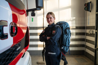 Įsivaizduokite: pradeda kaukti sirenos, telefonas pypsėti, o gal – kaip tik stoja tyla ir dingsta ryšys. Ar žinotumėte, kur eiti? Ką pasiimti? Su kuo susisiekti?