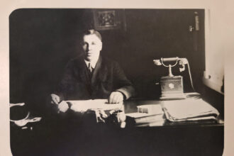 Šiandien, sausio 24 d., sukanka 140 metų, kai gimė Stasys Liutkevičius, pirmojo lietuviško Panevėžio laikraščio „Panevėžio balsas“ vienas steigėjų, jo leidėjas ir pirmasis redaktorius.