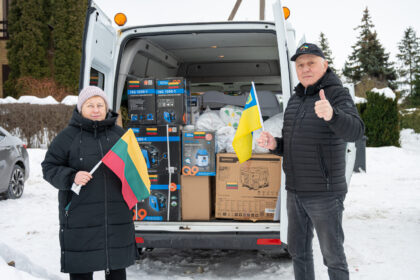 Panevėžyje jau daug metų gyvenantis ukrainietis Eugenijus Vitoško šiuo metu dar vienoje kelionėje į karą. Jo mikroautobusas prikrautas paramos Ukrainai. Tokia kelionė panevėžiečiui – ne išimtis, o beveik kasmėnesinė rutina.